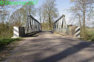 Brücke über dem Masurischen Kanal vor der russ. Grenze